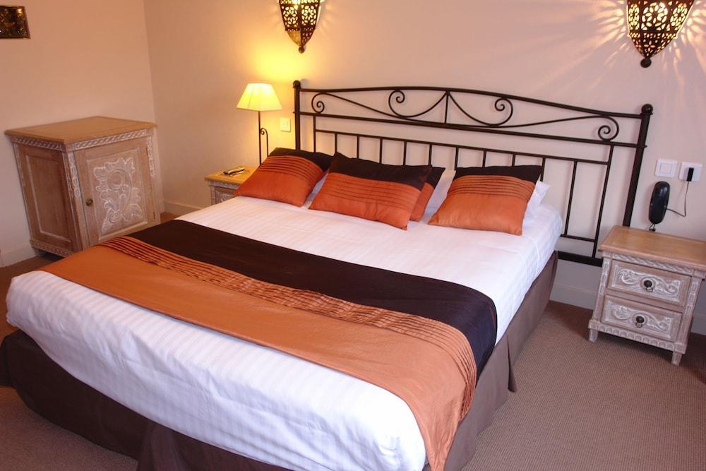 Bhoma Bourges - Hotel & Restaurant Zewnętrze zdjęcie